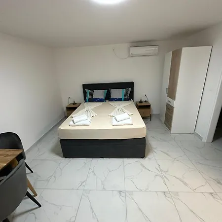 Monatana Apartements